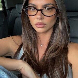 1pc Elliptical Small Oval Frame Street Snap Concave Shape Clear Glasses